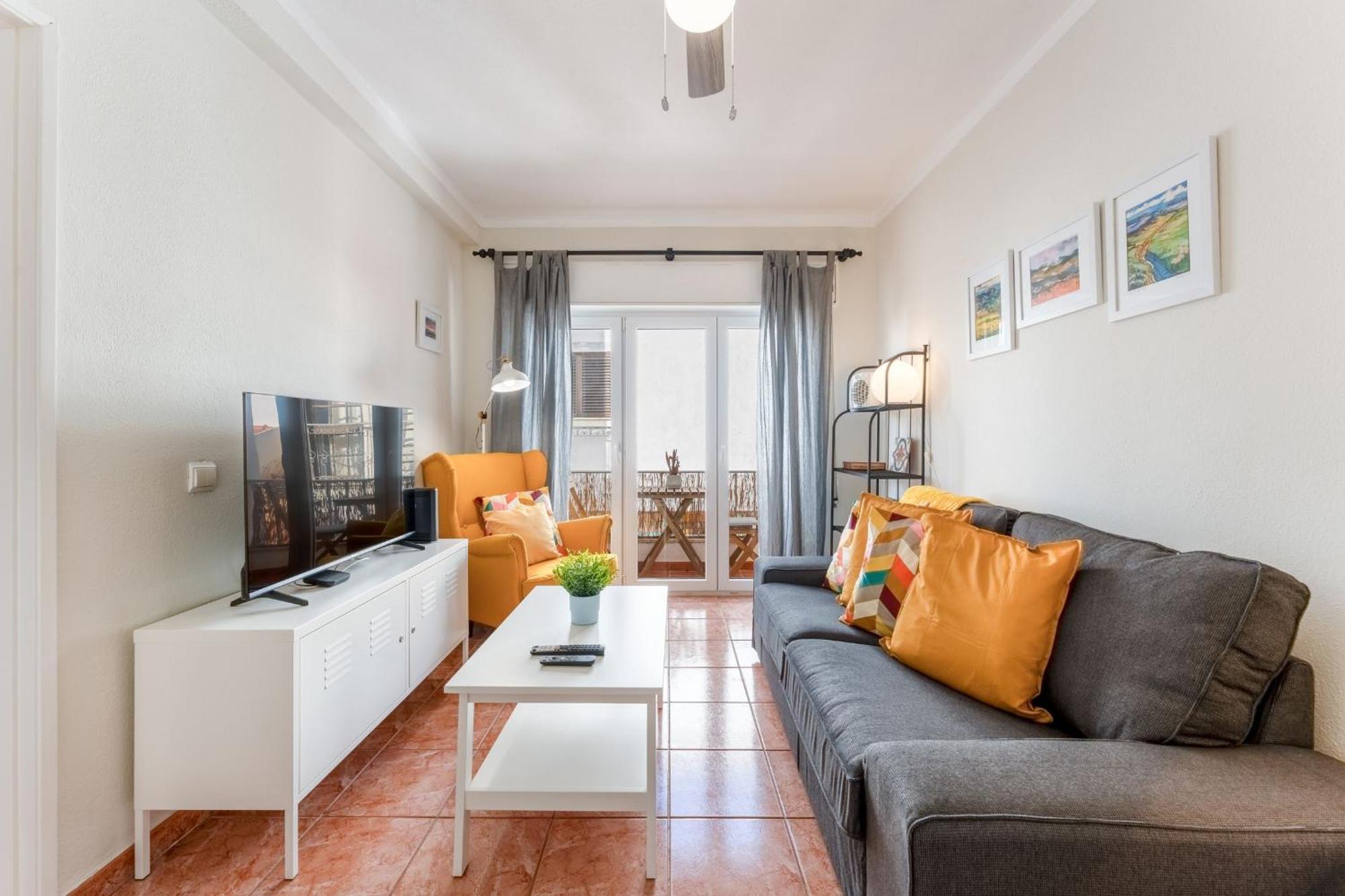 Comfy Flat W/ Rooftop Beach View By Lovelystay Burgau Extérieur photo